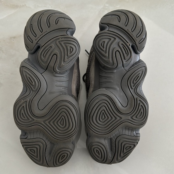 Yeezy 500 Granite Size 8 - Picture 2 of 5